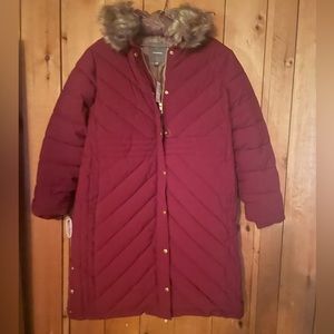 New Woman’s XXL long, red winter coat.